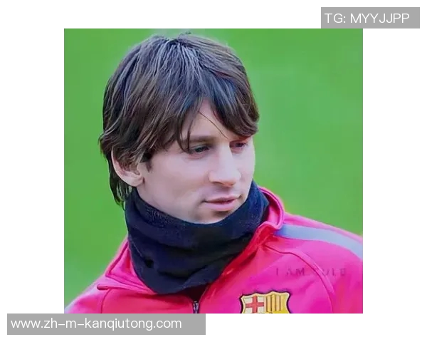 足球历史上最具影响力的球员盘点与成就分析